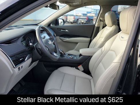 Certified 2023 Cadillac XT4 Premium Luxury w/ Cold Weather Package image 6