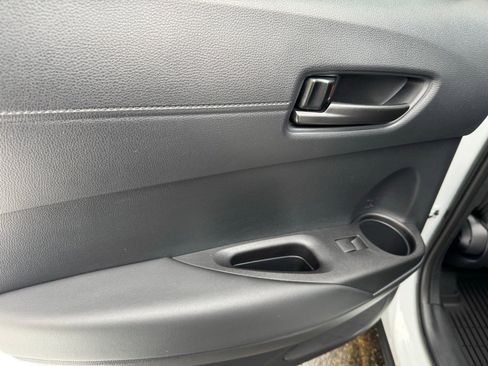 Used 2026 Toyota Corolla Cross LE w/ Moonroof Package image 18