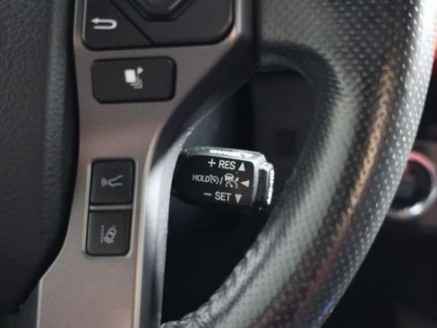 Used 2019 Toyota Tacoma TRD Off-Road image 27