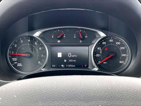 Used 2023 GMC Terrain AT4 w/ Infotainment Package II AWD/4WD image 3