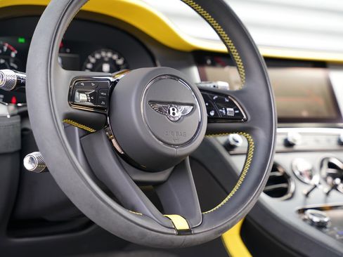 Used 2025 Bentley Continental GT Speed image 46