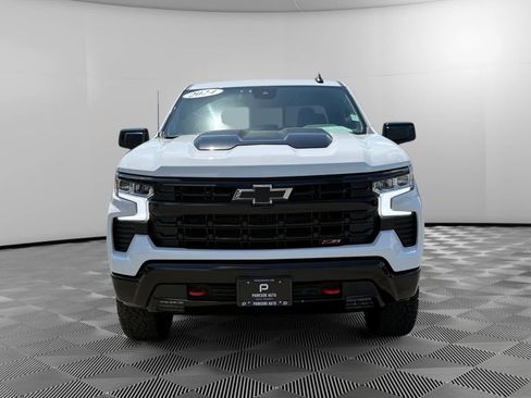 Used 2024 Chevrolet Silverado 1500 LT Trail Boss w/ Convenience Package II image 8
