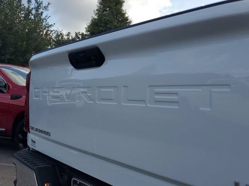 Used 2025 Chevrolet Silverado 3500 LT AWD/4WD image 6