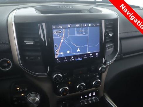 Used 2022 RAM 1500 Laramie AWD/4WD image 5