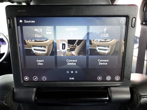 Used 2019 Chrysler Pacifica Touring-L Plus w/ Advanced Safetytec Group FWD image 45