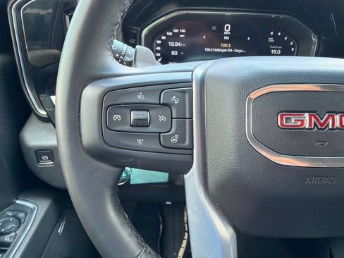 Used 2023 GMC Sierra 1500 SLT w/ SLT Premium Plus Package AWD/4WD image 13