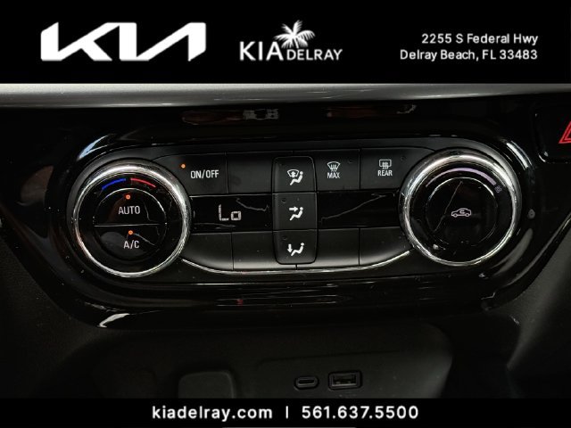 Used 2024 Chevrolet Trax LT FWD image 21