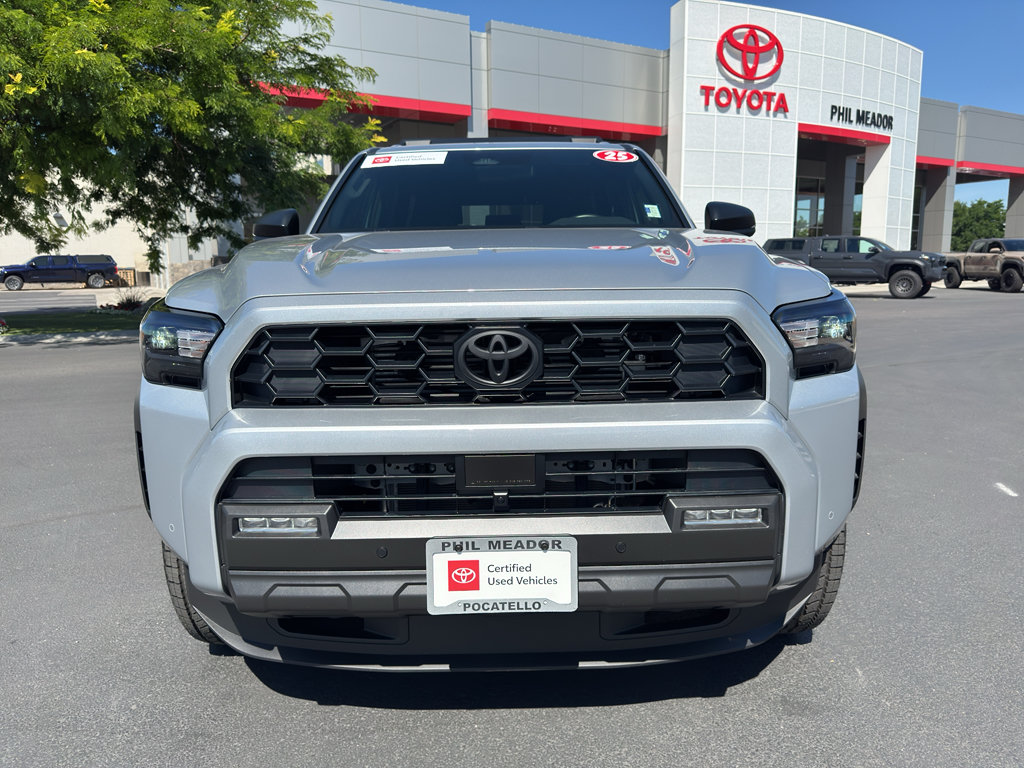 Certified 2025 Toyota 4Runner TRD Off-Road AWD/4WD image 8