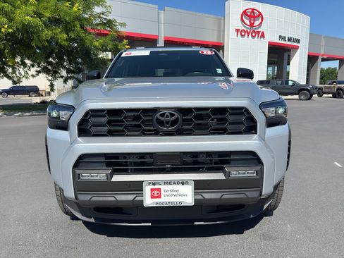 Used 2025 Toyota 4Runner TRD Off-Road AWD/4WD image 8