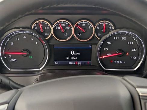 Used 2022 Chevrolet Silverado 2500 LT w/ Convenience Package image 18