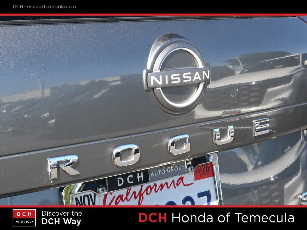 Used 2023 Nissan Rogue SV FWD image 7