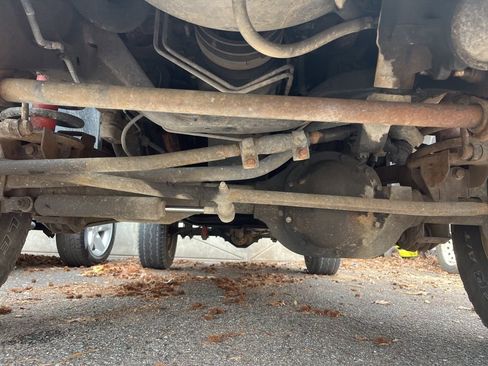 Used 2001 Dodge Ram 1500 Truck ST image 18