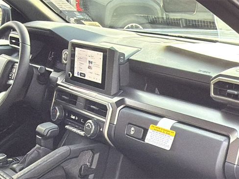 New 2026 Toyota 4Runner SR5 image 32