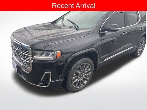 Used 2022 GMC Acadia Denali w/ Black Diamond Edition image 4
