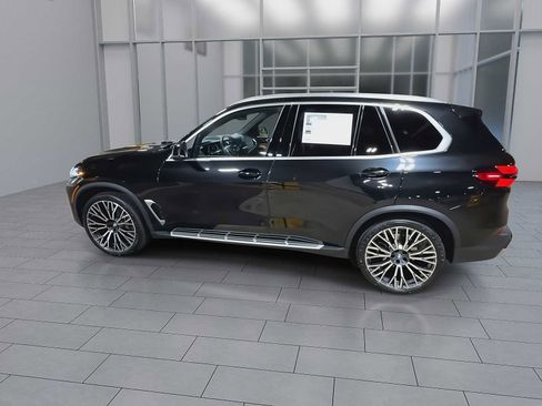 Used 2024 BMW X5 xDrive40i AWD/4WD image 6