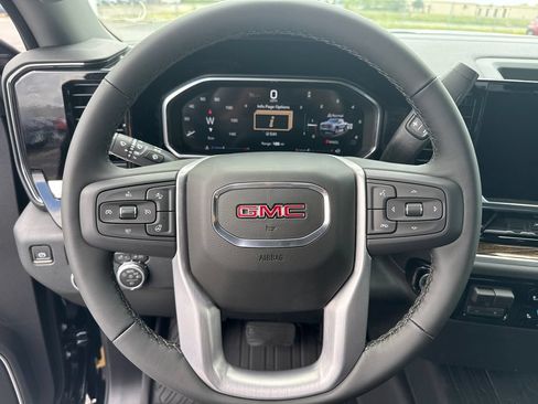 New 2026 GMC Sierra 1500 Elevation w/ Elevation Select Package AWD/4WD image 19