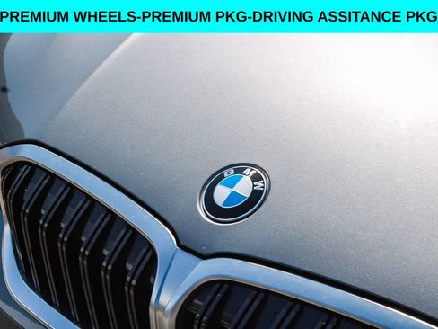 Used 2023 BMW 330i Sedan w/ Premium Package RWD image 9