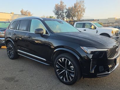Used 2026 Volvo XC90 B5 Plus w/ Protection Package