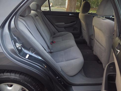 Used 2003 Honda Accord LX image 12