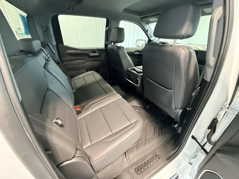Used 2023 Chevrolet Silverado 1500 LTZ AWD/4WD image 23