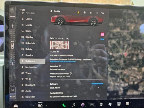 Used 2023 Tesla Model X Plaid image 3