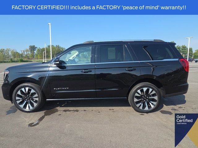 Used 2025 Ford Expedition Platinum w/ Driver's Package AWD/4WD image 23