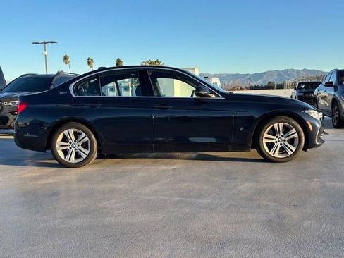 Used 2017 BMW 330e image 2