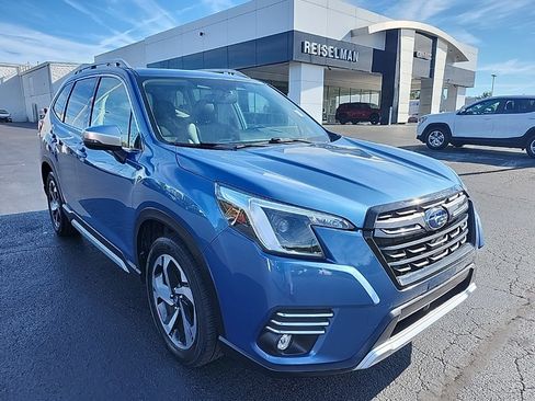 Used 2022 Subaru Forester Touring image 1