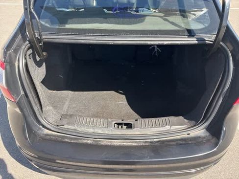 Used 2014 Ford Fiesta SE image 22