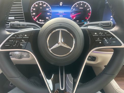 Used 2025 Mercedes-Benz GLE 350 GLE 350 image 23