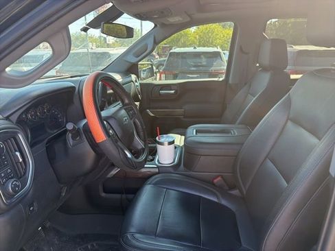 Used 2019 Chevrolet Silverado 1500 LT Trail Boss image 9