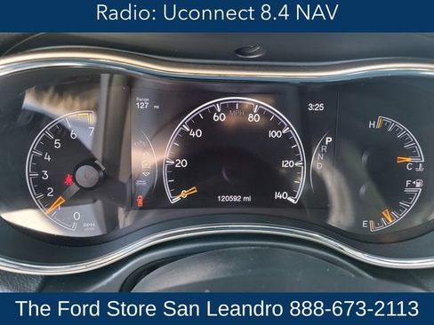 Used 2016 Jeep Grand Cherokee Limited w/ Luxury Group II RWD image 22