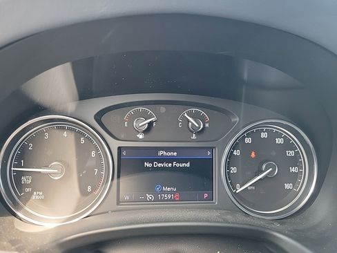 Used 2023 Buick Enclave Essence image 33