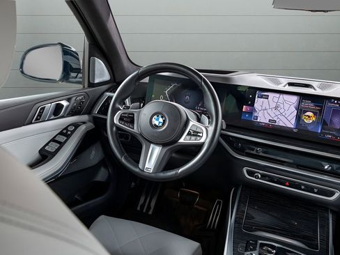 Used 2023 BMW X7 xDrive40i w/ Executive Package AWD/4WD image 31