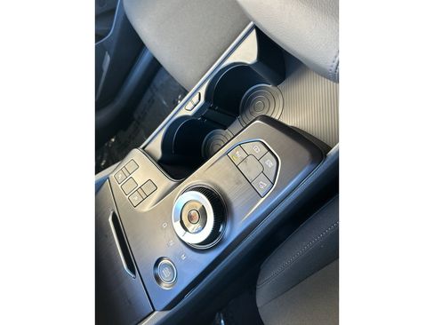 New 2026 Kia Sportage S image 23