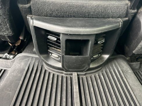 Used 2019 RAM 3500 Big Horn image 15