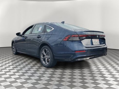 Certified 2024 Honda Accord EX-L image 4