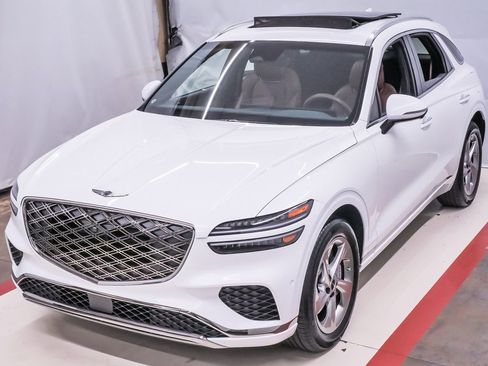 Certified 2026 Genesis GV70 2.5T Advanced image 1