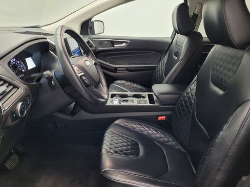 Used 2024 Ford Edge Titanium image 17