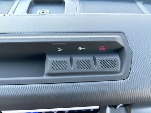 New 2025 Ford Bronco Big Bend image 30