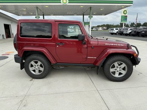 Used 2012 Jeep Wrangler Rubicon w/ PWR Convenience Group image 8