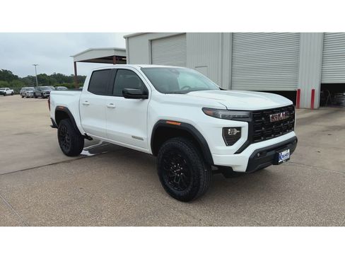 New 2026 GMC Canyon Elevation w/ Convenience Package RWD image 2