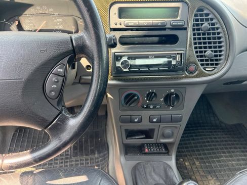 Used 1999 Saab 9-3 2.0T FWD image 13