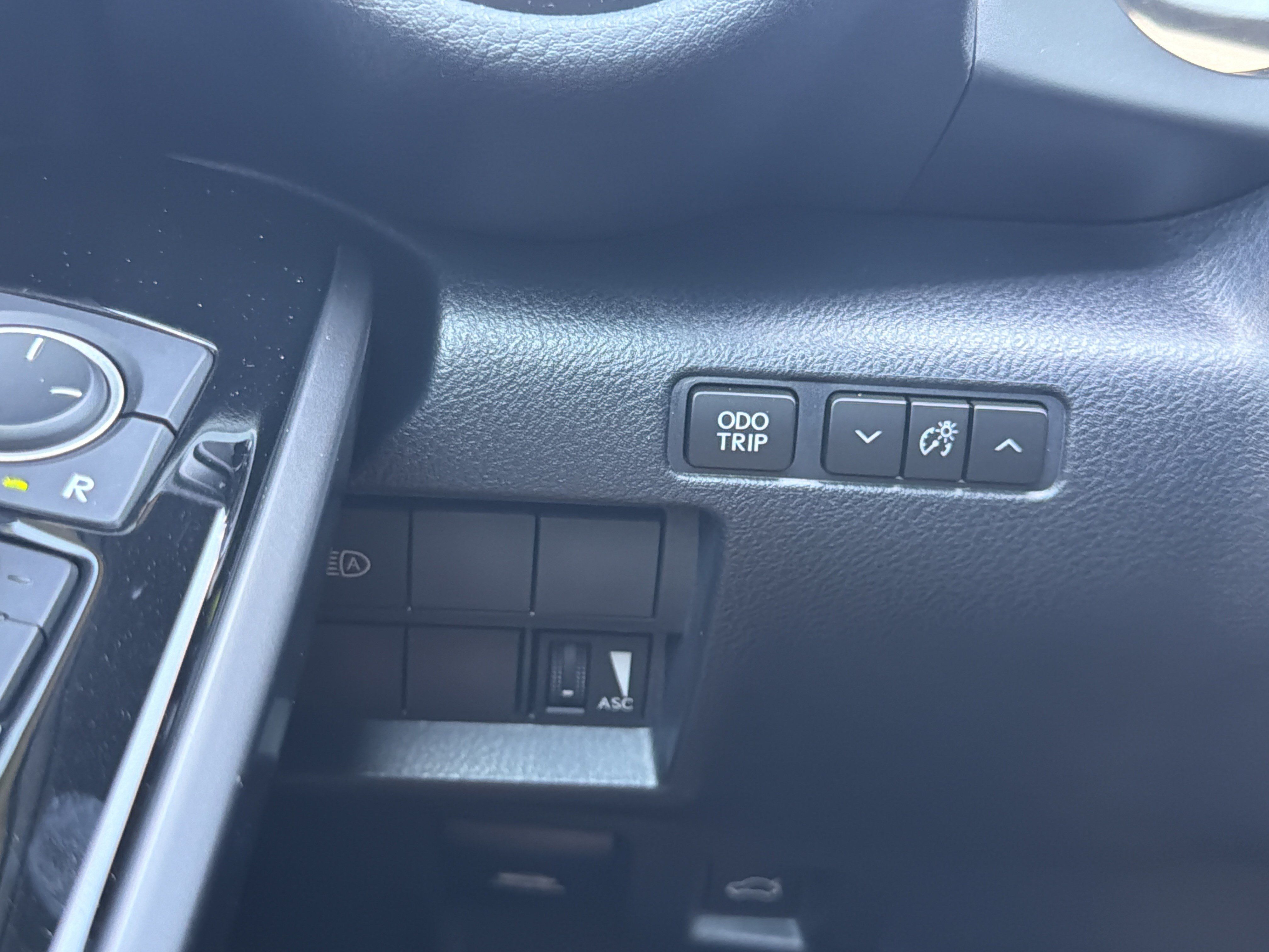Used 2025 Lexus IS 350 F Sport RWD image 13