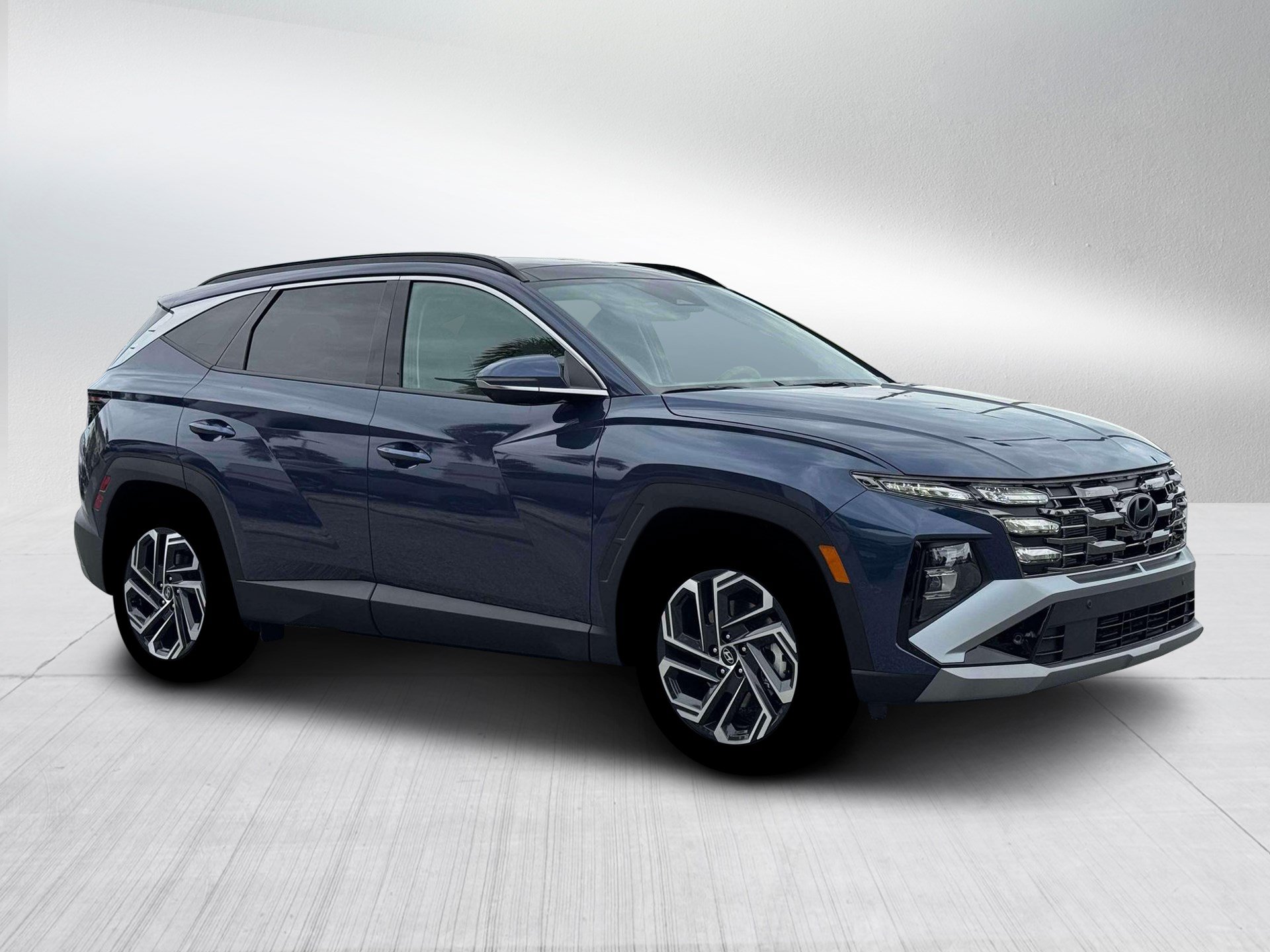 New 2026 Hyundai Tucson Limited AWD/4WD image 10