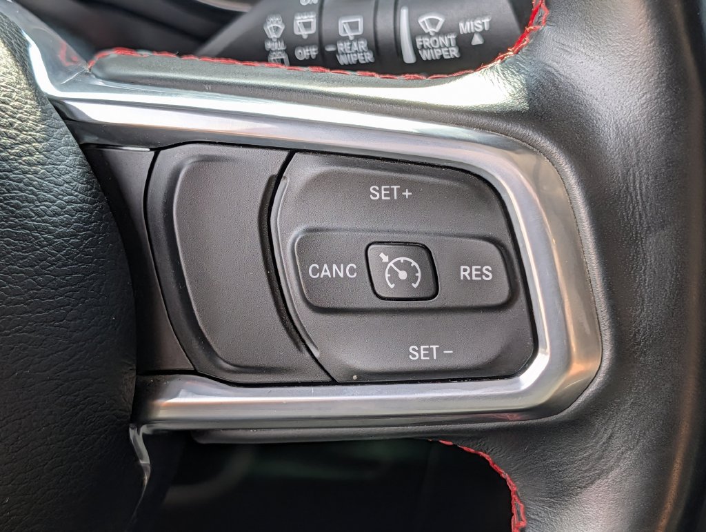 Used 2021 Jeep Wrangler Unlimited Rubicon w/ Cold Weather Group AWD/4WD image 20