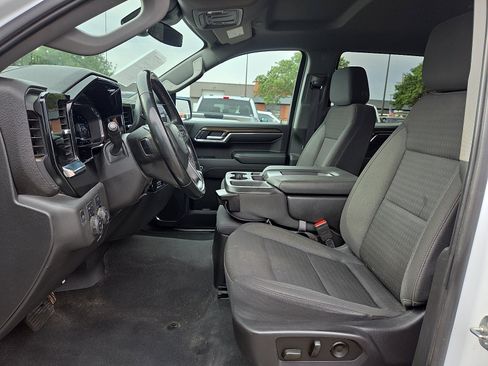 Used 2023 Chevrolet Silverado 1500 LT Trail Boss w/ Protection Package AWD/4WD image 13