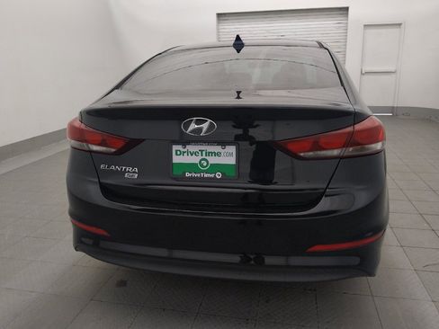Used 2017 Hyundai Elantra SE FWD image 7