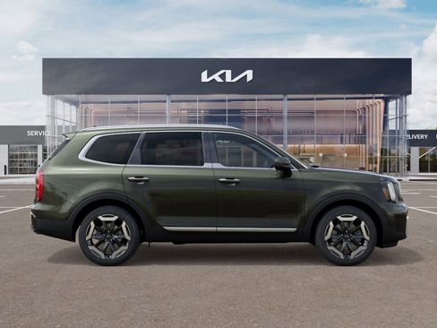 New 2025 Kia Telluride S image 7