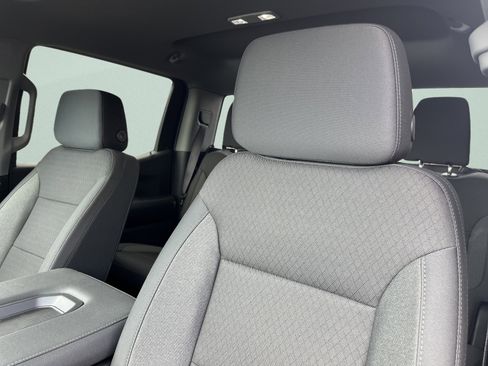 New 2026 Chevrolet Silverado 1500 Custom Trail Boss w/ Dark Appearance Package image 12